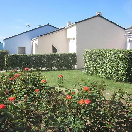 Apartment In Port-Bail Near Sandy Beach Apartamento